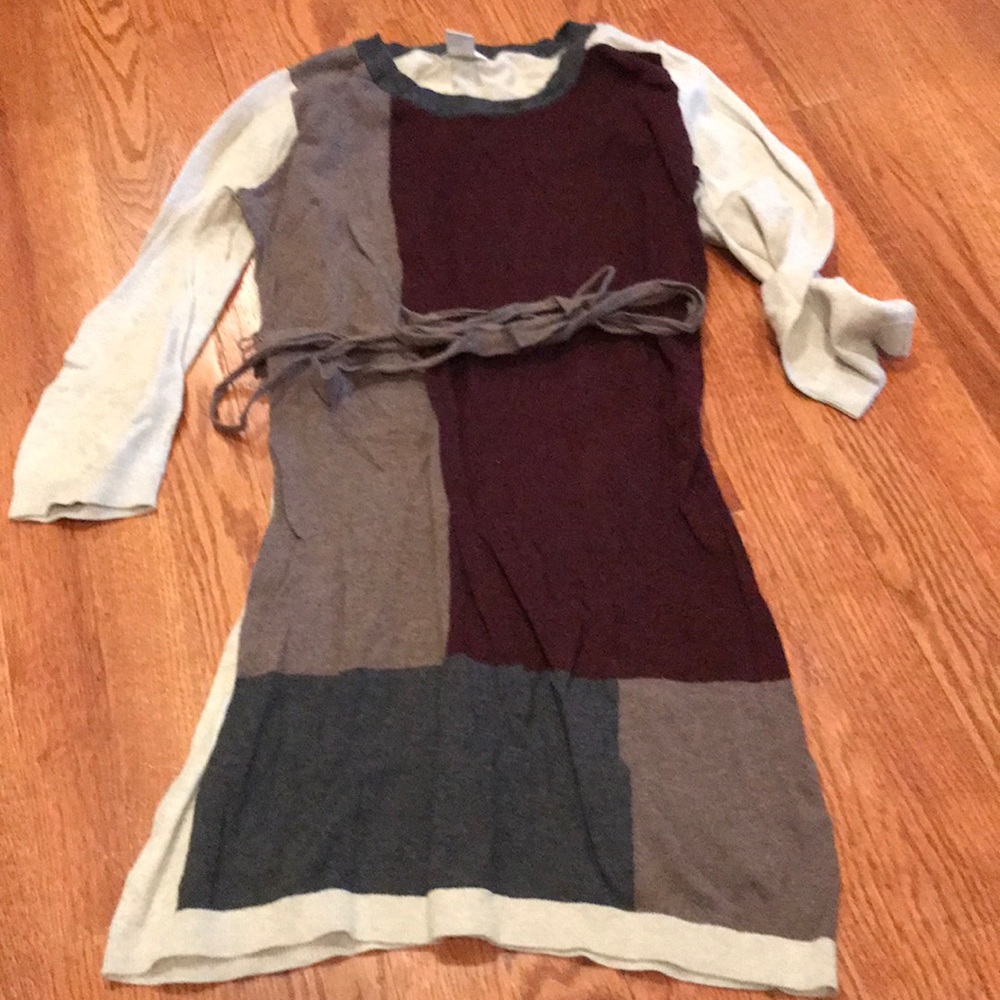 3/4 sleeve maternity top